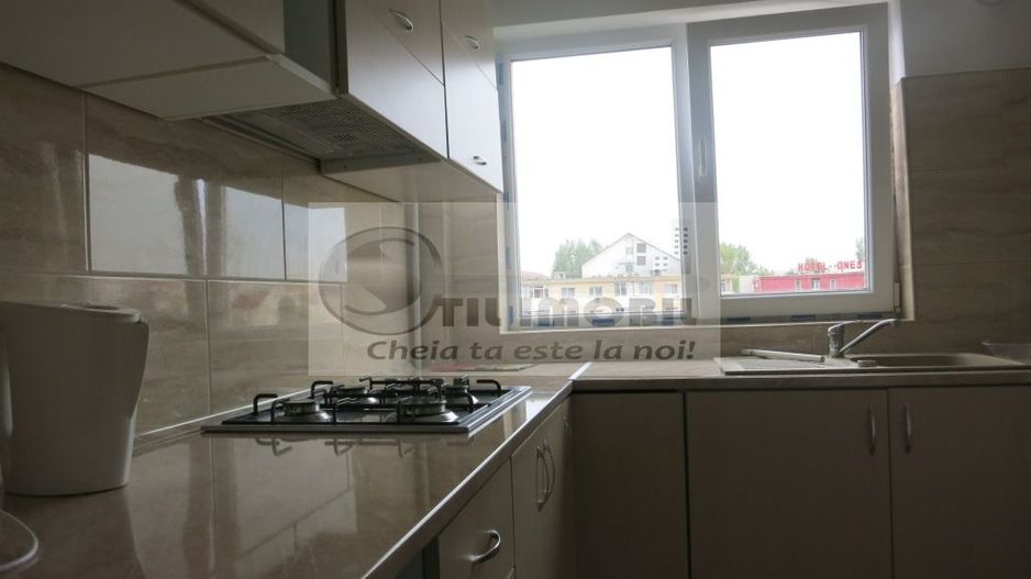 Apartament 3 camere Podu Ros - 550 euro - Poză 5
