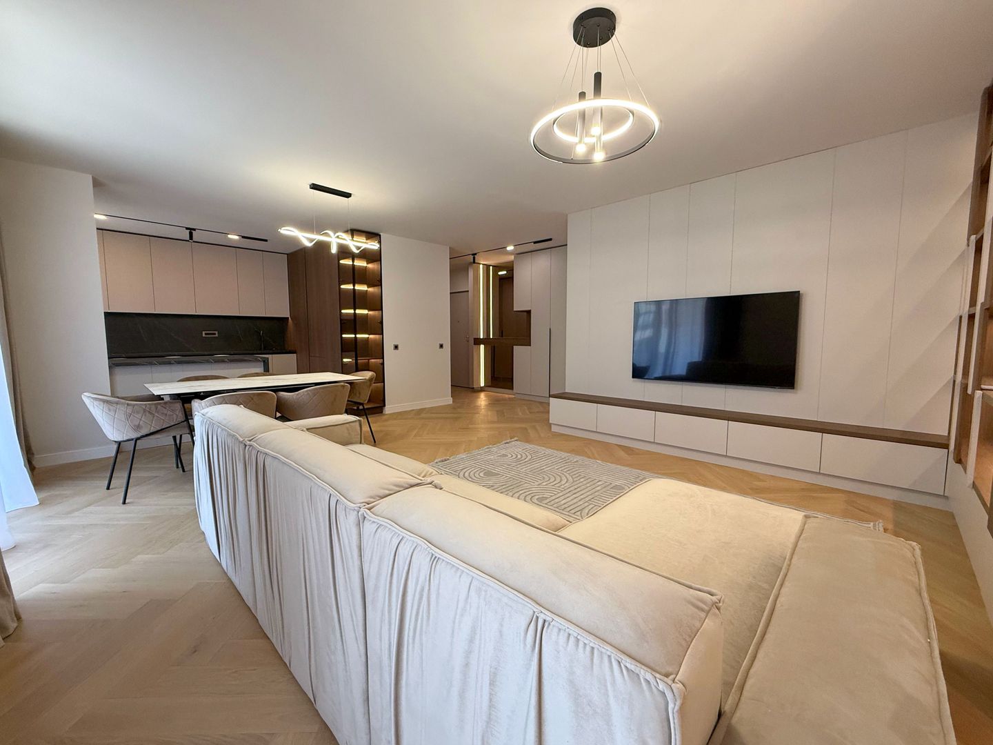 Luxury 3-Bedroom Apartment for Rent | Iancu Nicolae | Pool | 2 parking - Poză 1