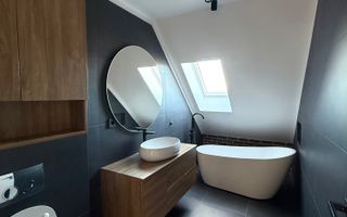 Apartament 3 Camere Mansarda  Str. Cetatii Floresti - Poză 10
