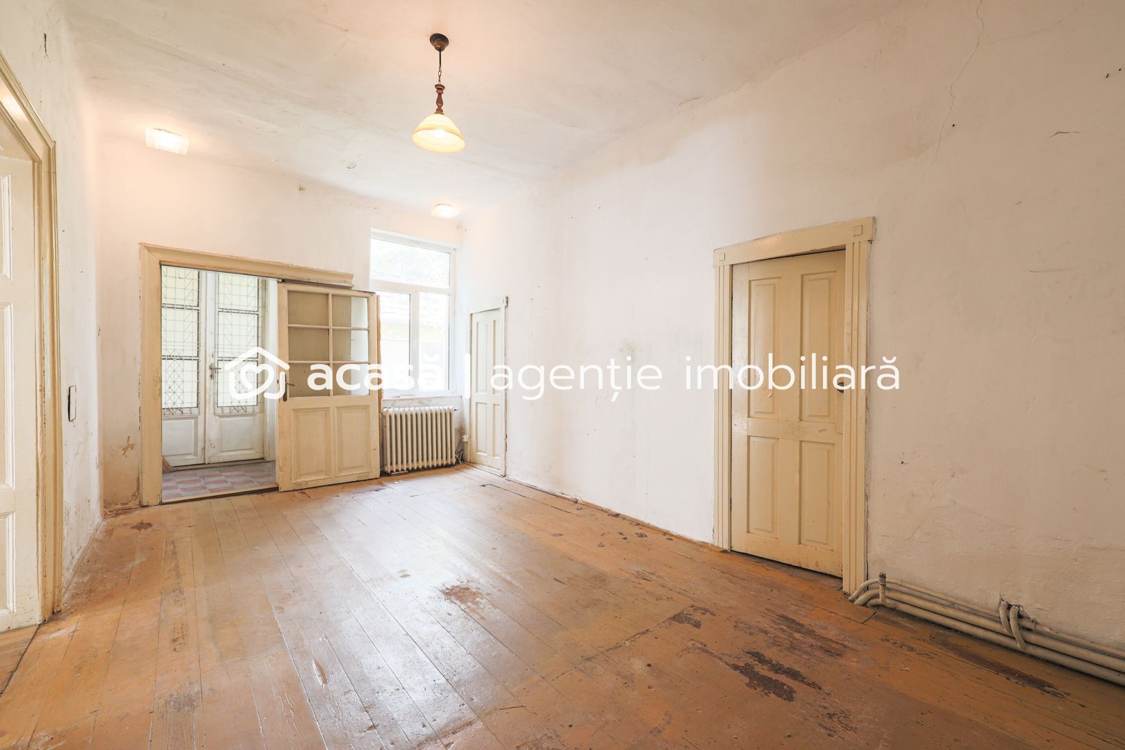 Apartament cu 3 camere,  zonă centrală - 0% comision - Poză 3