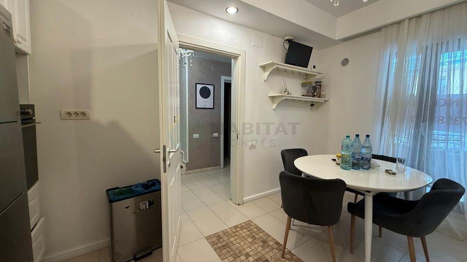 Casă  de inchiriat 4 camere, mobilată lux, curte 70 mp – Cosmopolis - Poză 3