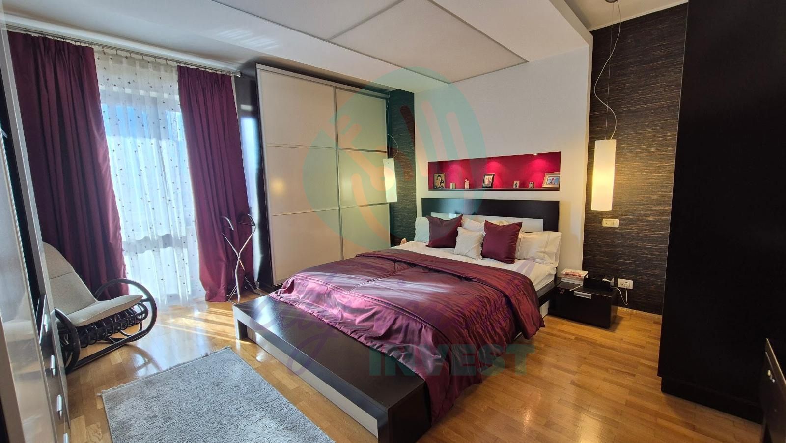 Apartament 4 camere cu garaj - Poză 5