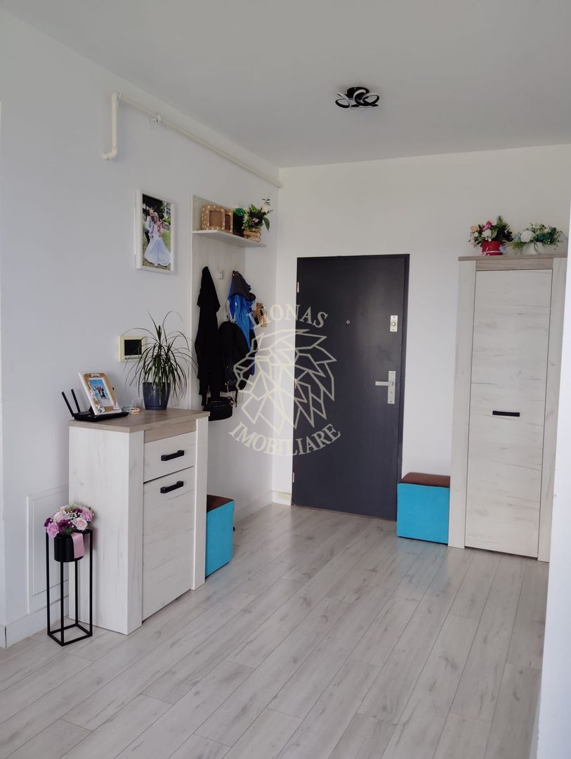 Apartament decomandat 3 camere-balcon-Complexul Panoramic-Exclusiv - Poză 8