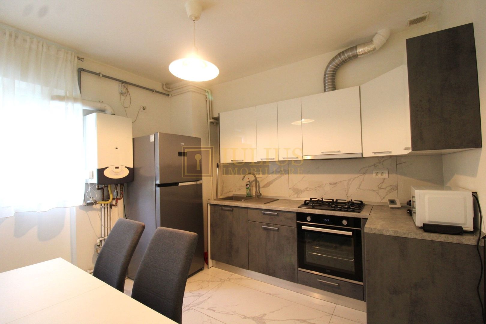 4 camere decomandate, la doar 3 min de Iulius Mall - Poză 16