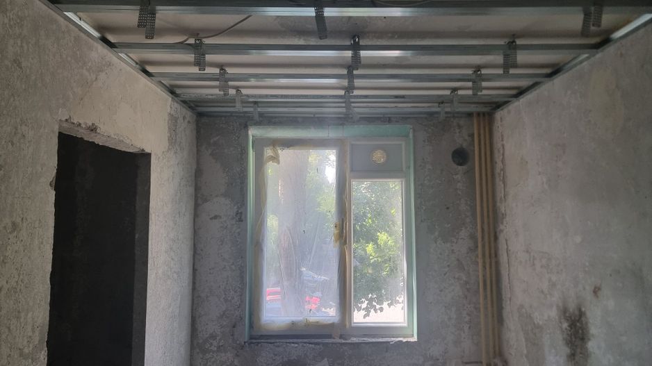 Apartament 4 camere. Etaj 1. Cu parcare. Aleea Dolina - Poză 2