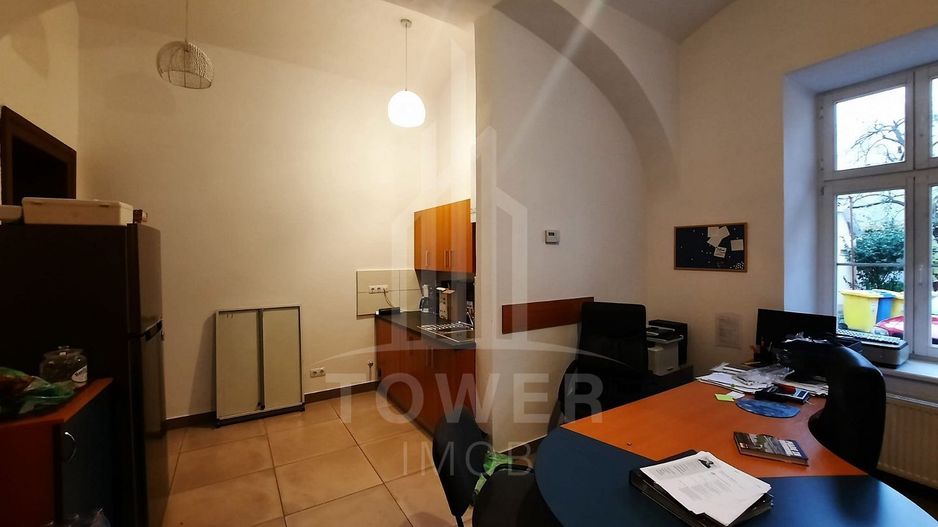 Spațiu de birouri de închiriat în Sibiu - 148 mp | Zonă Ultracentrală - Poză 3