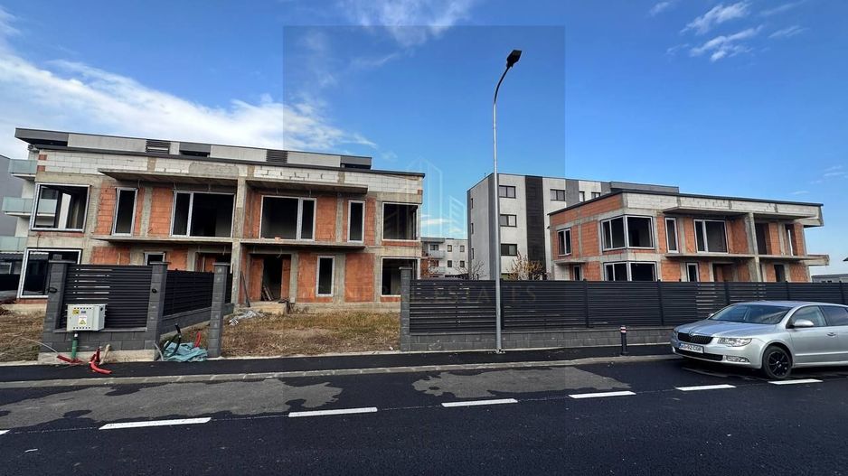 Case tip Duplex de vânzare în Ghimbav, Brașov – Cartierul Florilor - Poză 6