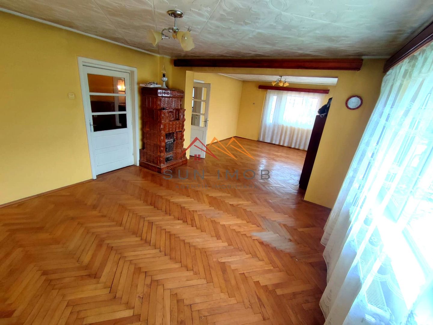 Casa P+E, 6 camere, teren 890 mp, cartier liniștit, Câmpina - Poză 13