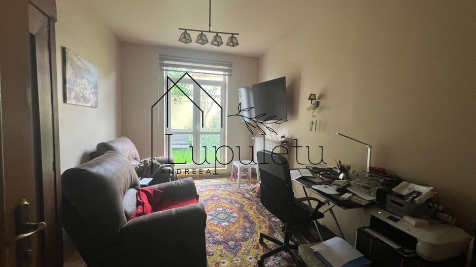 Casă de Vanzare | 200 MPU | Teren 305 MPU | Ultracentral - Poză 39