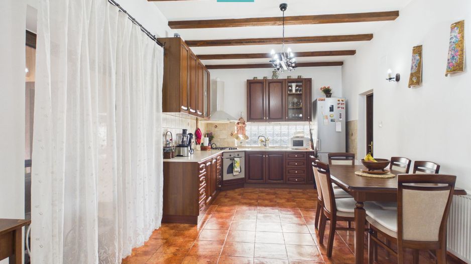 Casă rustică deosebită cu 1450 mp teren - Poză 5