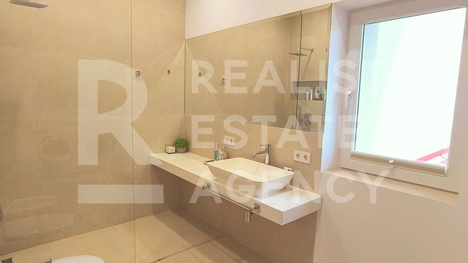 Vânzare, Casă în zona Bunloc - Săcele - Poză 13