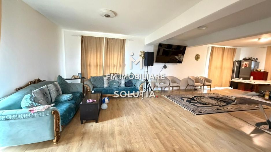 Casă P+1 la roșu, Dumbrăvița – 10 ari teren, drum principal - Poză 8