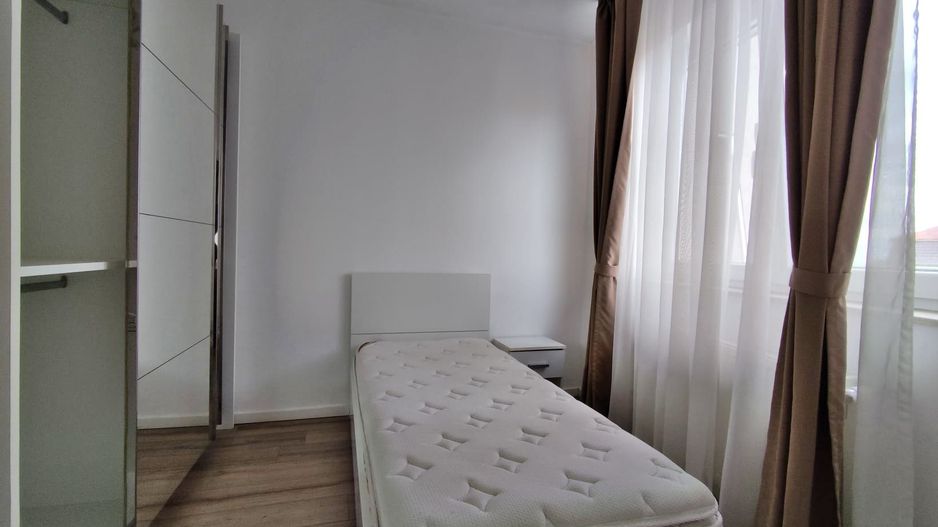 Apartament 3 camere in Cartierul Luceafarul, Oradea - inchiriere - Poză 5