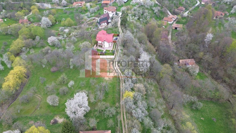 Casă 5 dormitoare + casă de oaspeți, priveliște Piatra Craiului, Sohodol-Bran - Poză 49