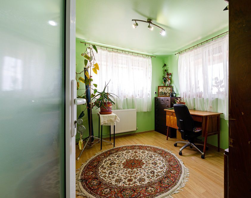 Casă pentru o familie numeroasă în Săcălaz - Poză 10