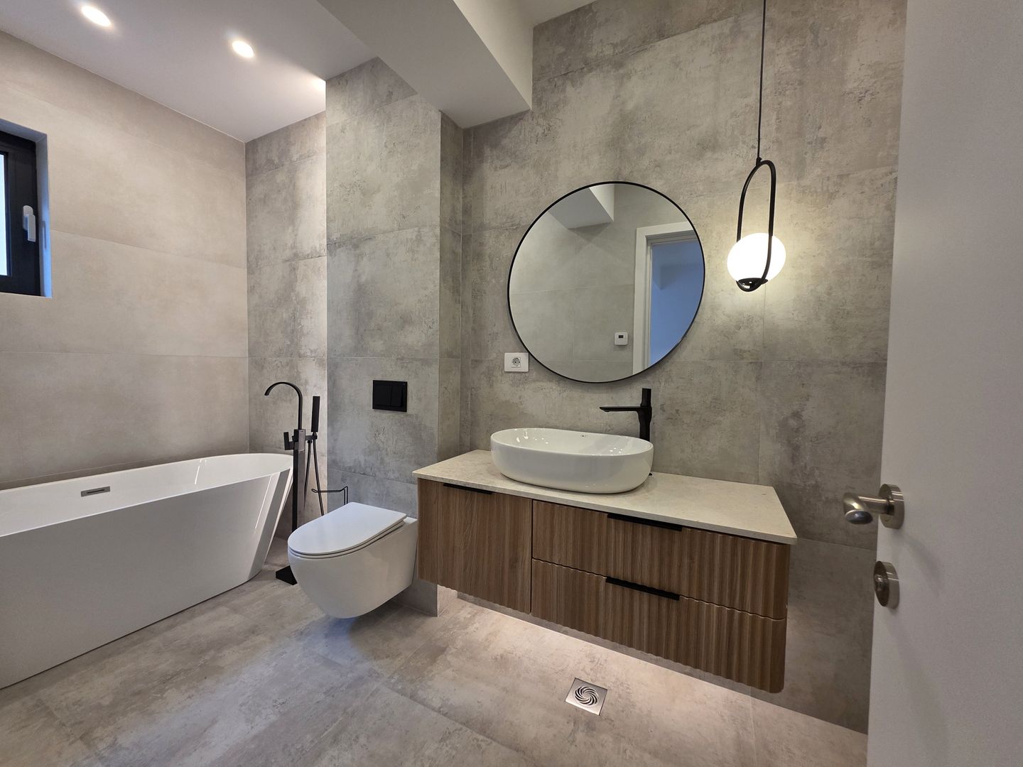 Apartament 4 Camere de vanzare Iancu Nicolae utilat mobilat - Poză 27