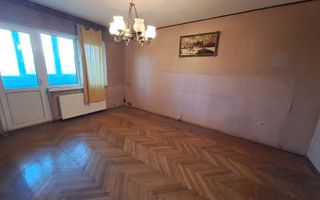 Etaj 2, Spitalul Judetean -Casa Tineretului 3 camere - Poză 1