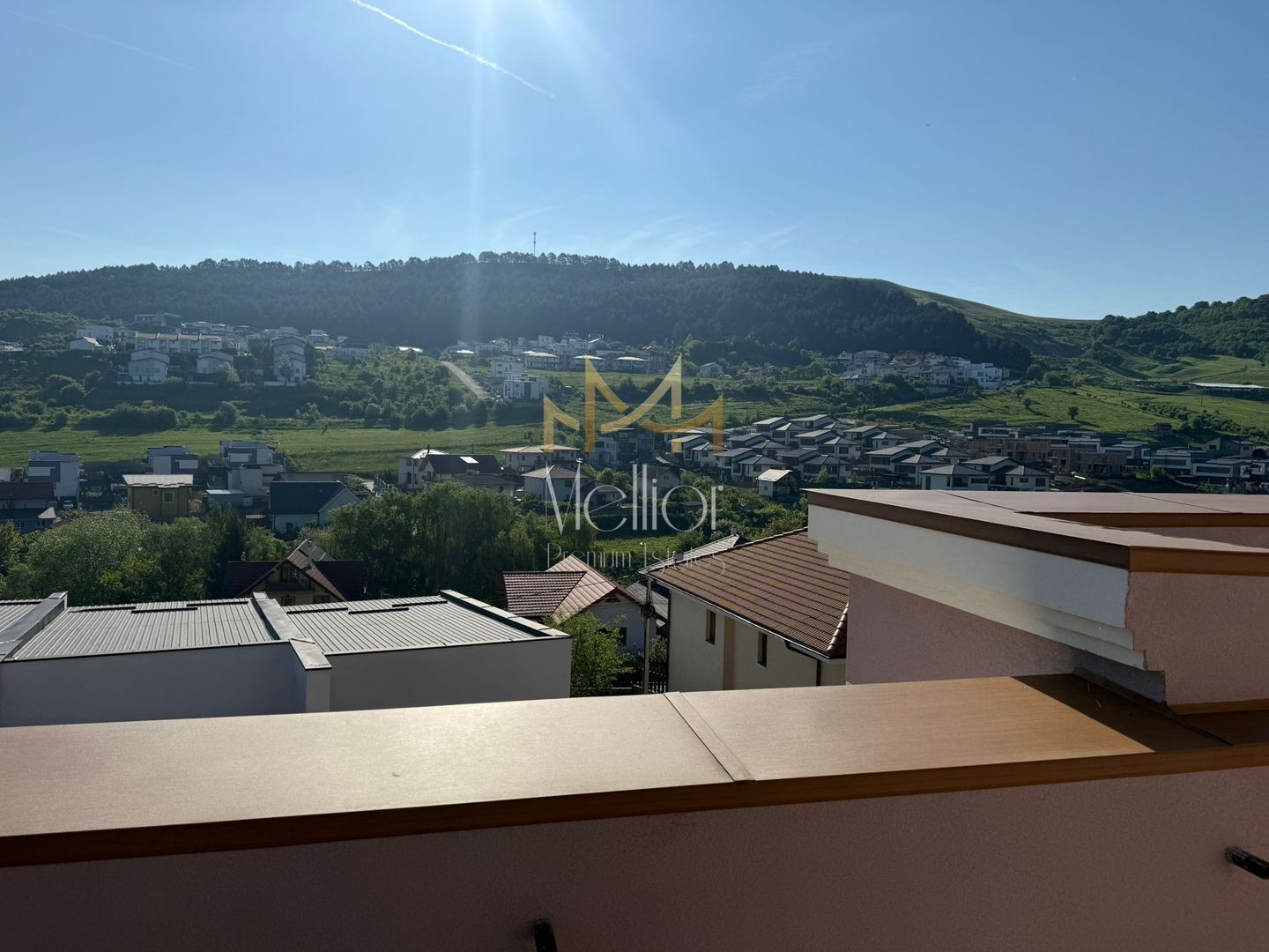 Duplex modern de vânzare în Florești, zonă liniștită, ferită de trafic - Poză 1
