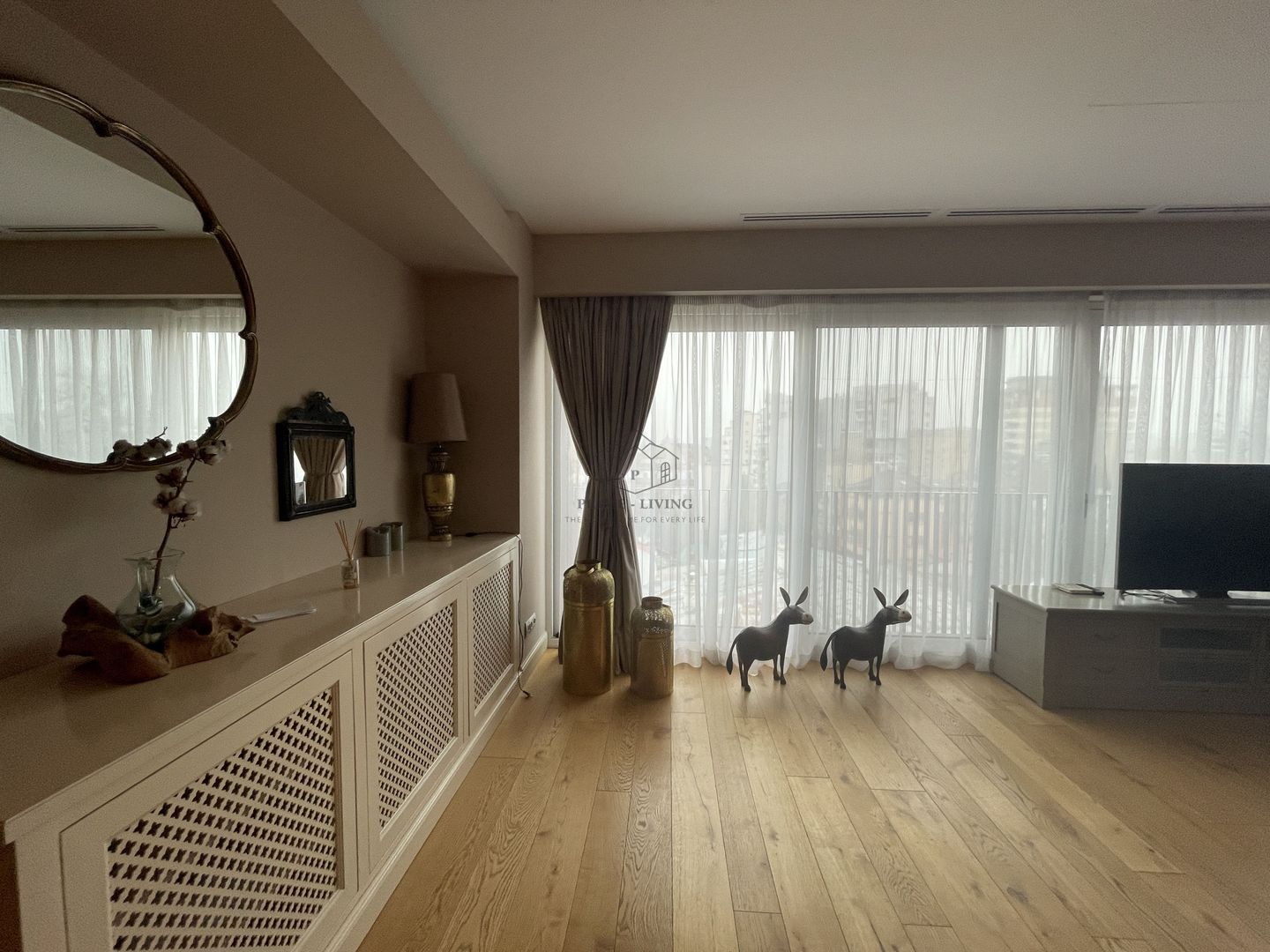 APARTAMENT ULTRACENTRAL DE LUX CU 4 CAMERE LA INCHIRIERE IN COMPLEX - Poză 4