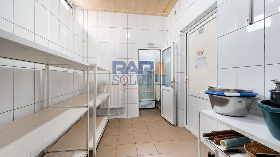 Spațiu de producție cu dotări complete: brutărie, patiserie și magazin - Poză 10