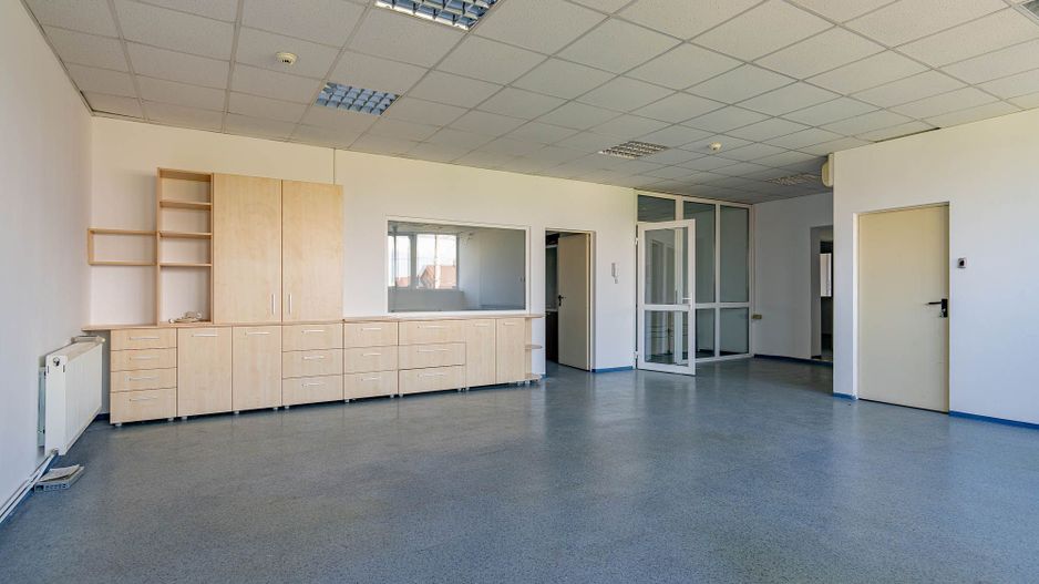 Spatiu industrial Rasnov - service charge inclus - Poză 14