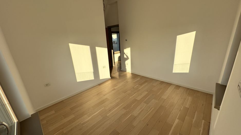 Casa cu 4 camere - Dumbarvita - Poză 17