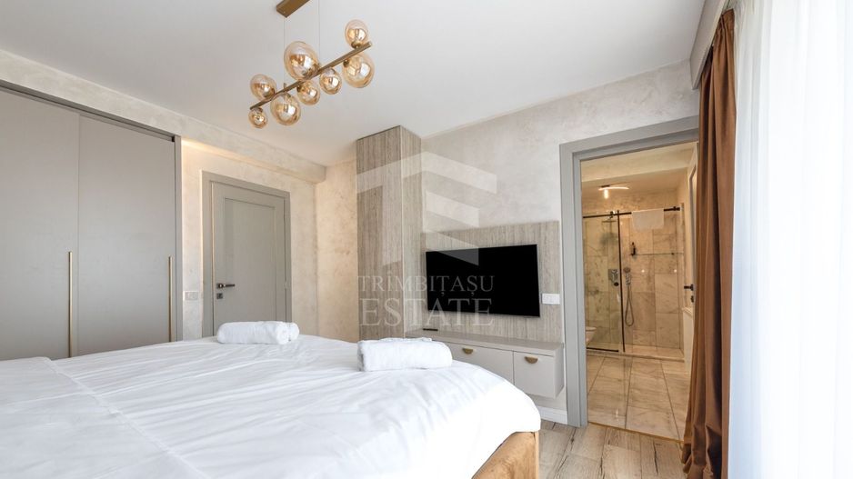Coresi-Penthouse 3 camere +loc de parcare subteran 203mp - Poză 5