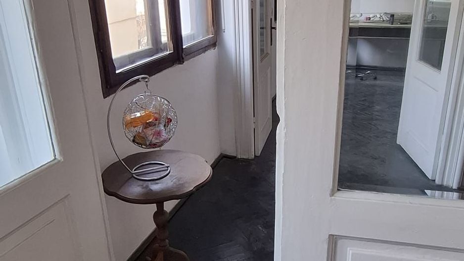 Se vinde etajul 1 si mansarda | Vile interbelica | 13 Septembrie - Poză 28