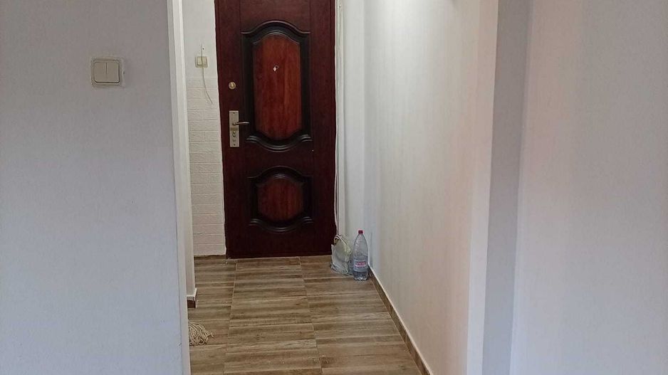 BRASADAS vinde ap 2 cam etaj 3/4 in Solidaritatii. - Poză 5