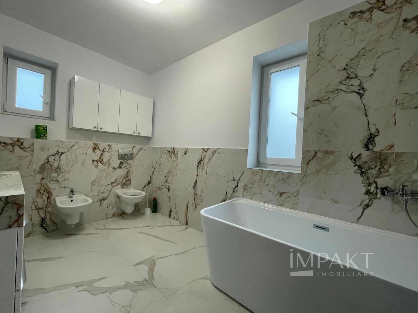 Casa moderna aproape de viitorul mall din Iris!!! - Poză 27