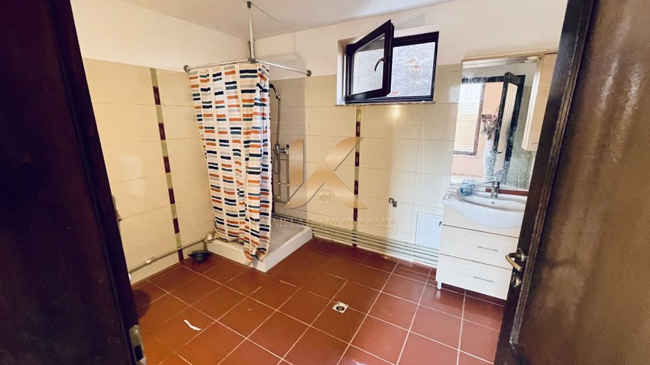 Vila superba cu 5 camere Zona Pârneava/Negociabil! - Poză 7