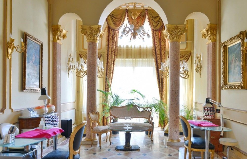 Palat de lux Piata Romana - Poză 2