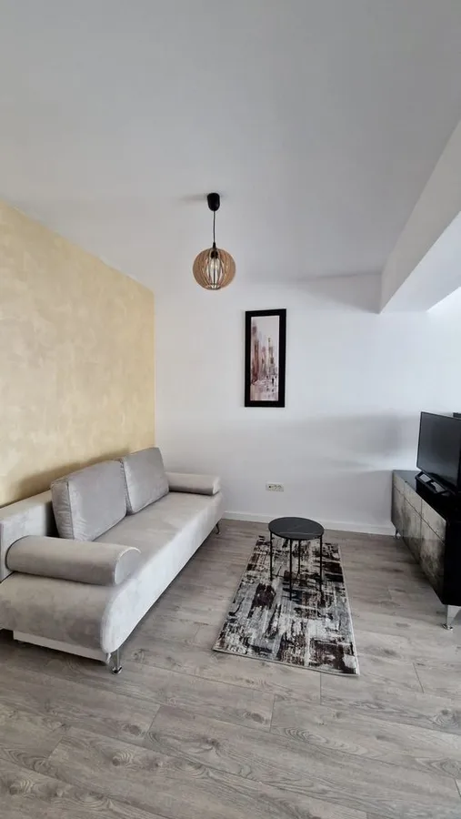 Inchiriere apartament 2 camere Timpuri Noi — fotografia 3