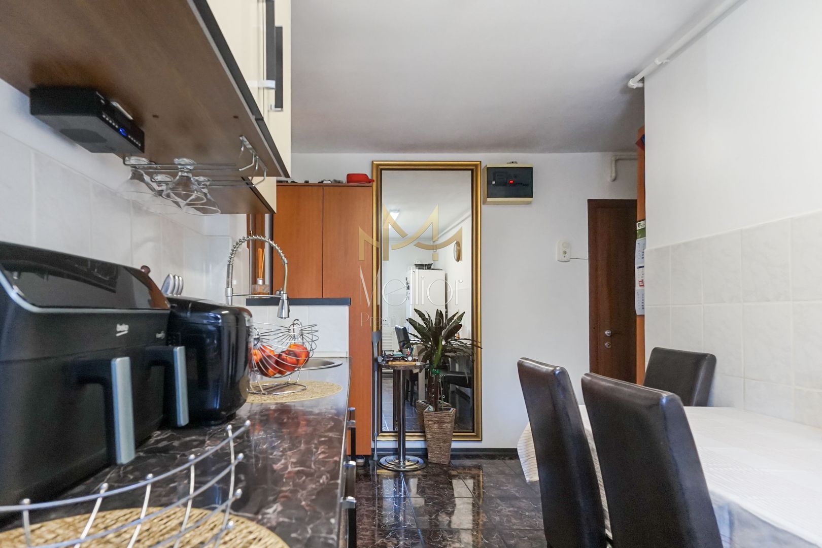 Apartament 3 camere, renovat, etaj intermediar, Manastur, zona Big! - Poză 4