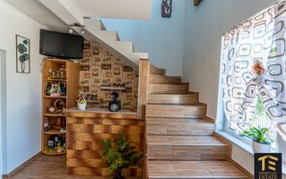 Casă P+M Năvodari | 6 camere | Curte superb amenajată - Poză 10