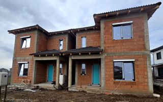 Duplex cu 4 camere in Giarmata - Poză 1