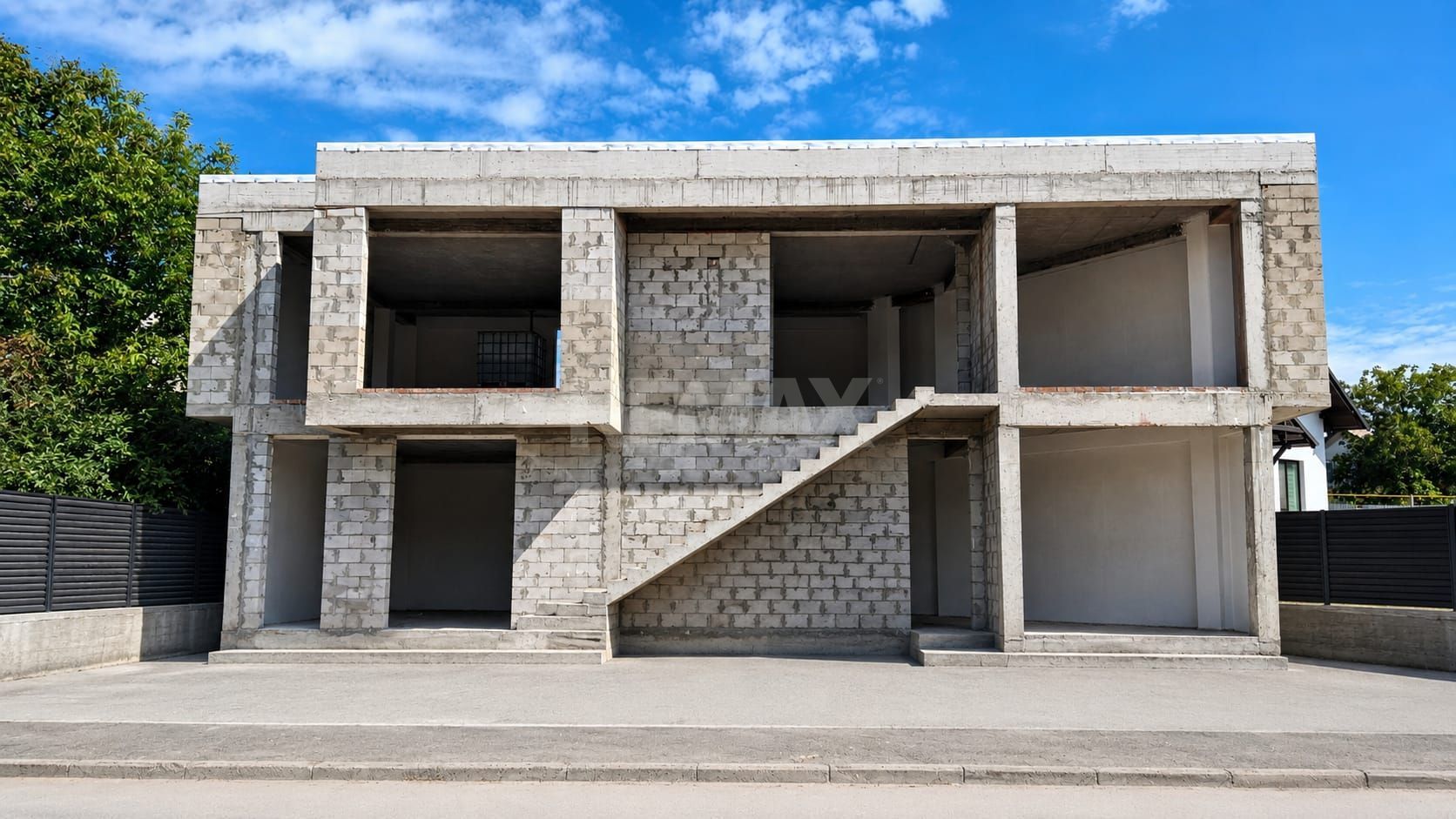 Clădire comercială de vânzare – Grătiești - Poză 1