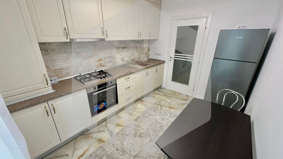 Apartament 2 Camere | Decomandat | LUX | Kogalniceanu | Loc de Parcare - Poză 2