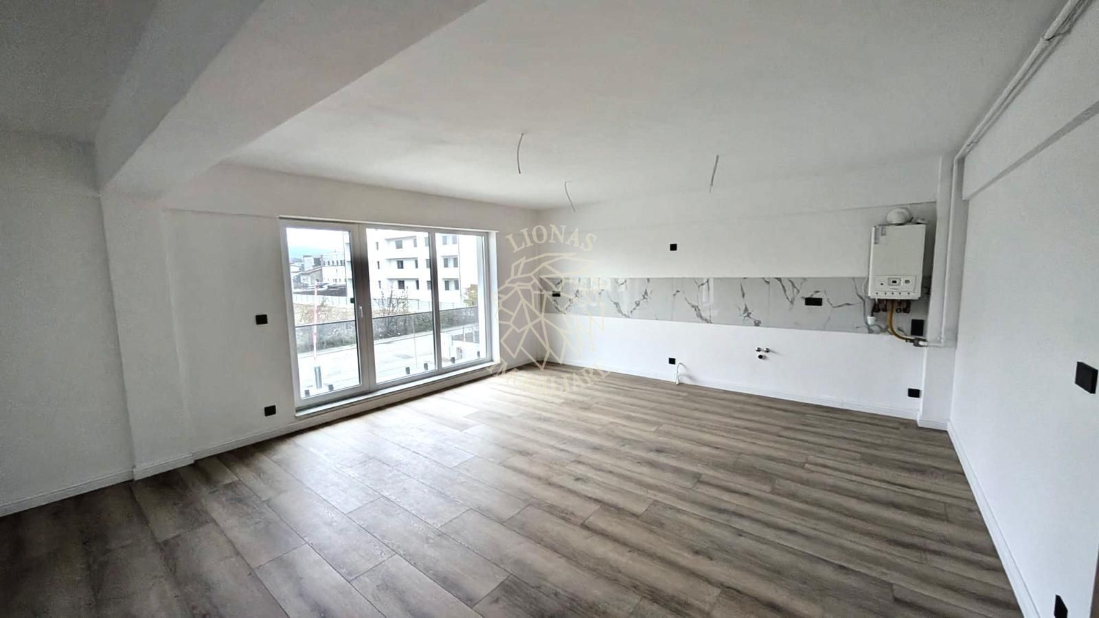 Apartament Ultrafinisat 80 mp+balcon 10 mp-etaj 1-lift-Libertatii - Poză 1