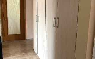 Vânzare Apartament 4 Camere pe Calea Vitan între Mall și Mihai Bravu cu Centrală - Poză 15