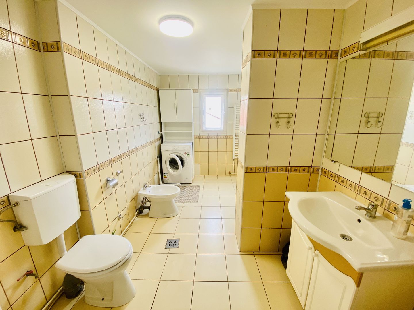 Apartament de inchiriat in Parcul Subarini, 4 camere, 2 bai, la cheie - Poză 9