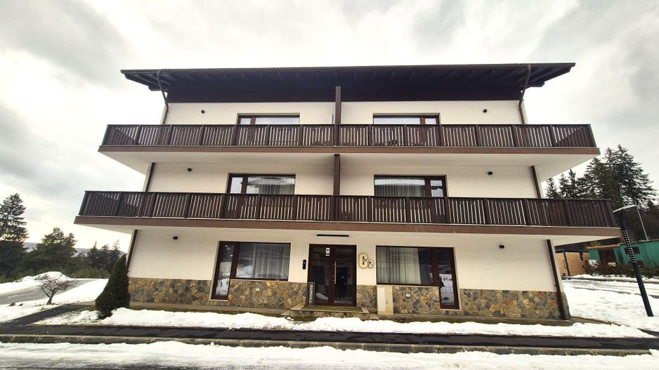 Apartamente în vilă construite în 2024, cu priveliște spre Postăvaru. - Poză 14