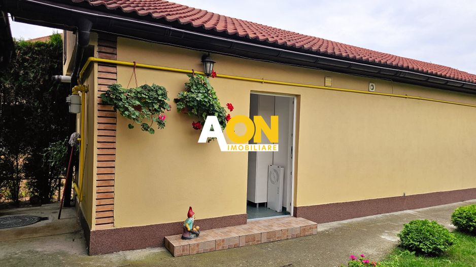 Casa 6 camere, 715 mp teren, langa Cetatea Alba Carolina - Poză 24