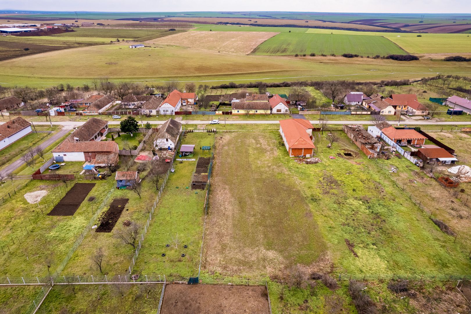 Teren intravilan în Aluniș - Poză 5