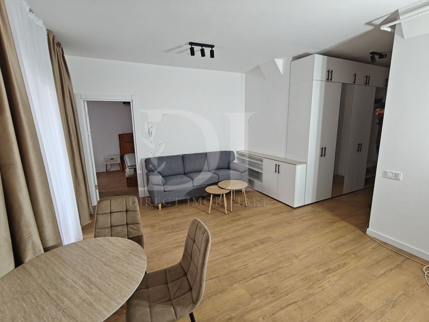 Apartament cu 2 camere | Eroilor-Floresti - Poză 4
