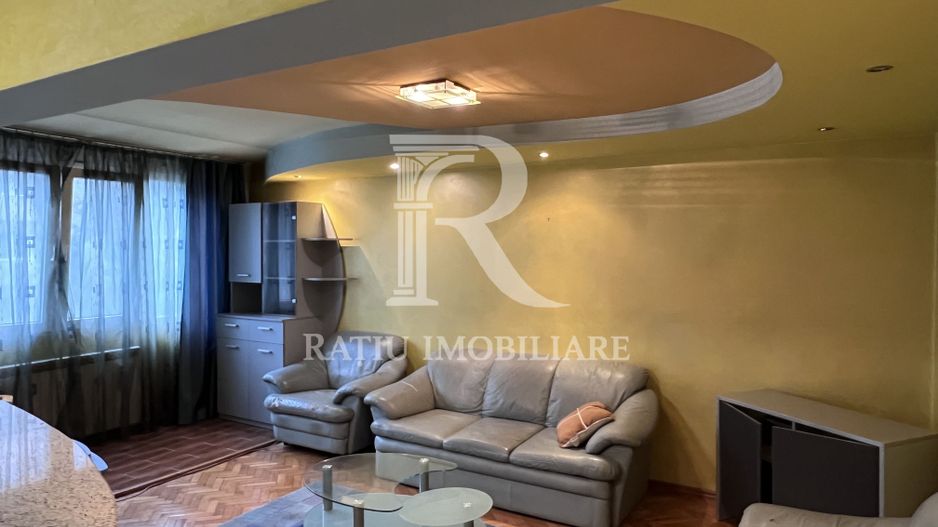 Apartament cu 3 camere | etaj 1 | ascensor | Rogerius | Oradea - Poză 1