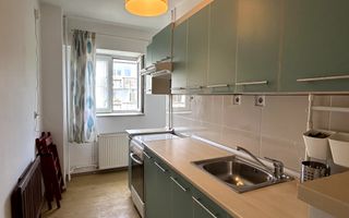 Garsoniera spatioasa de inchiriat, cu boiler in Tei - Poză 9