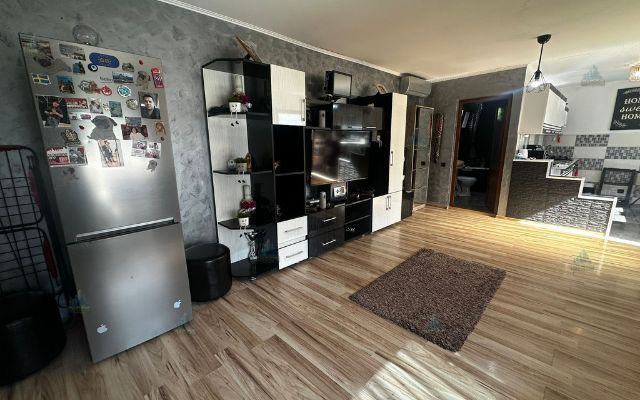 Casă de vânzare – zona Pictor Andreescu / Intrarea Trifoiului - Poză 3