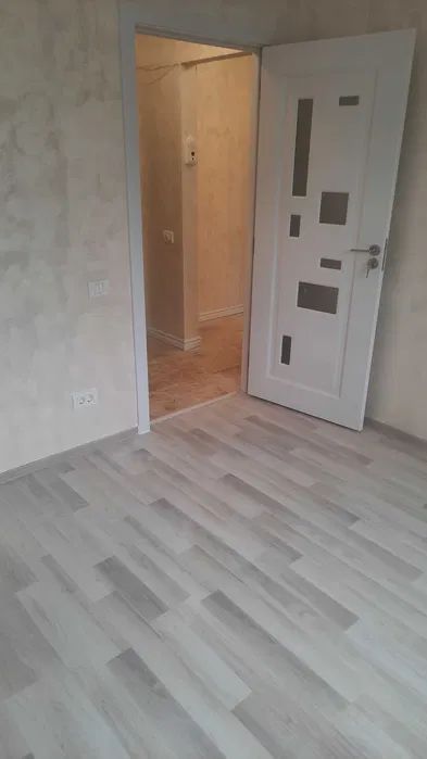 Apartament 2 camere de vanzare Drumul Taberei - Poză 7