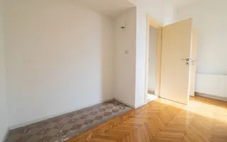 COM 0% | Casa la curte comunca cu 3 camere |  Zona Odobescu - Poză 15